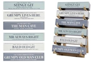 langs male standing blocks
